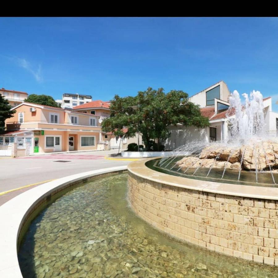 Apartamento Apartman Simun Primošten Exterior foto