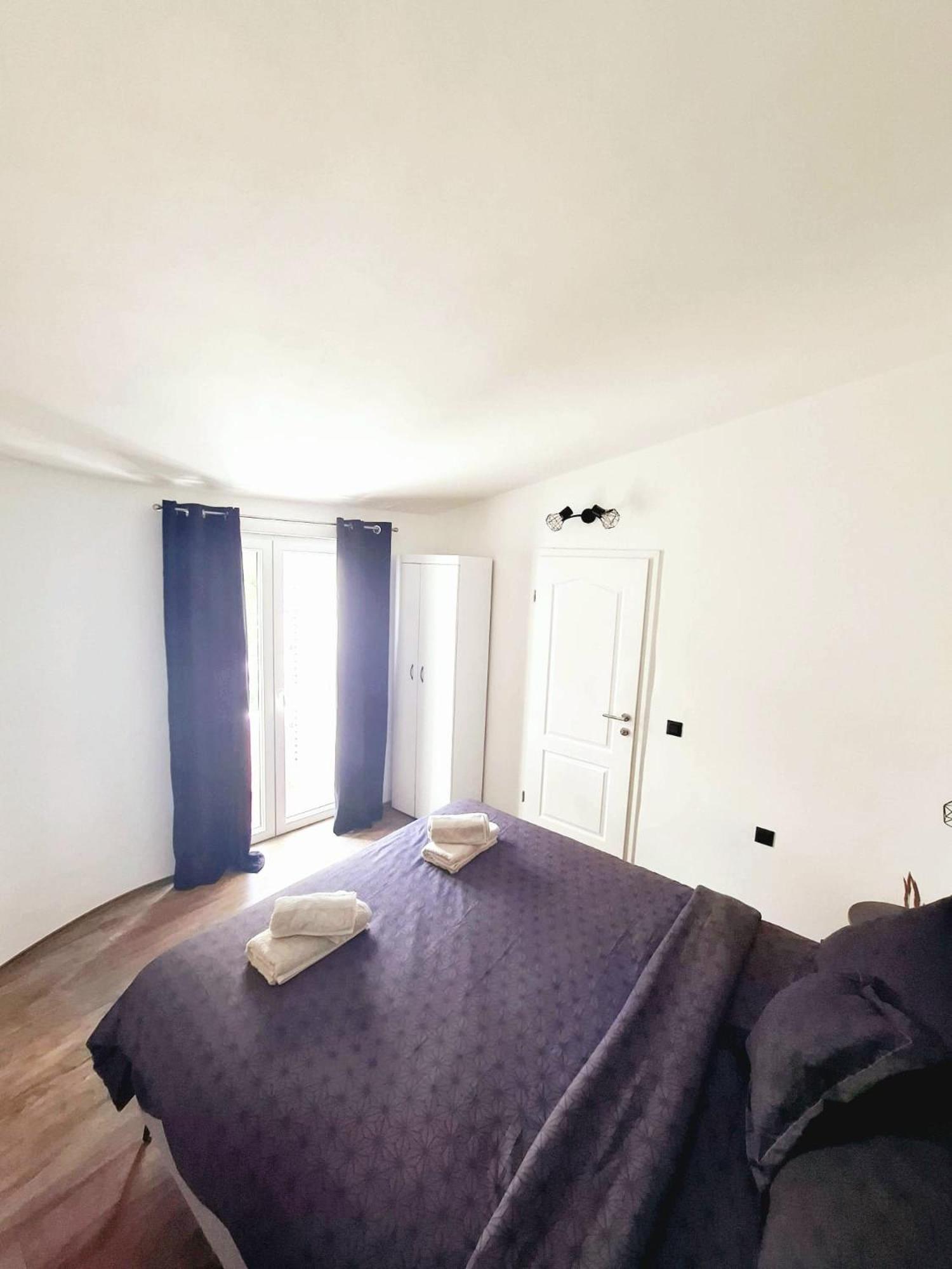 Apartamento Apartman Simun Primošten Exterior foto
