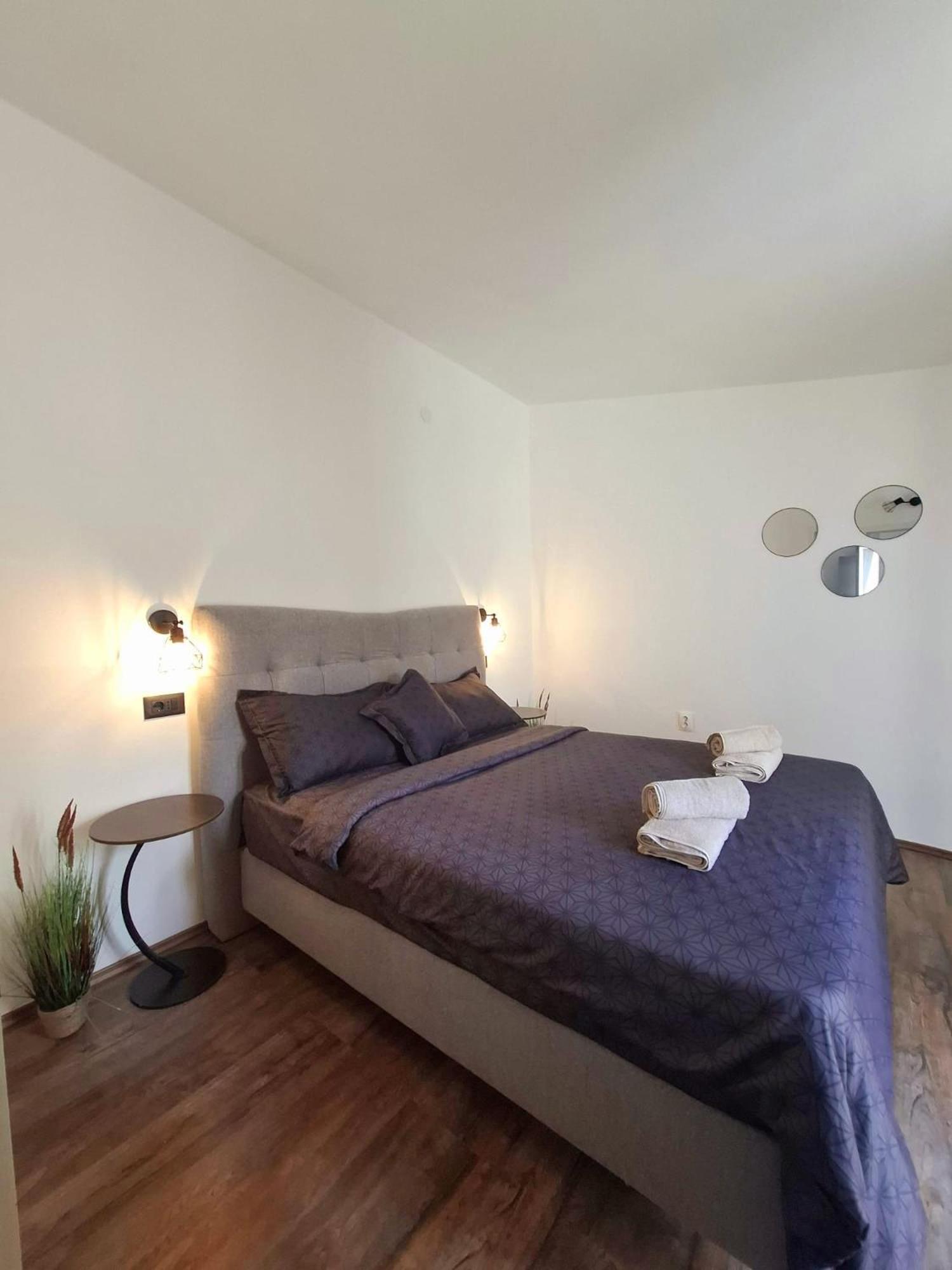 Apartamento Apartman Simun Primošten Exterior foto