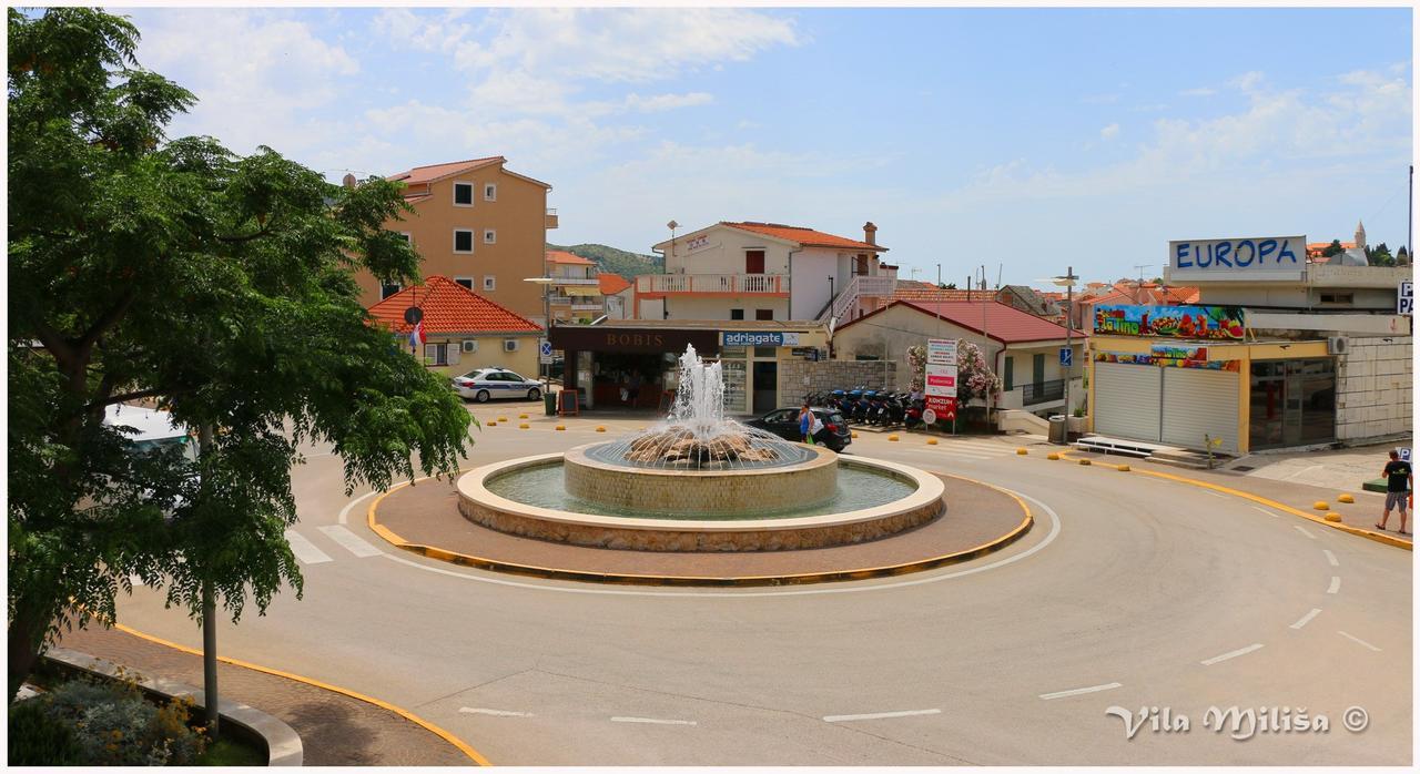 Apartamento Apartman Simun Primošten Exterior foto